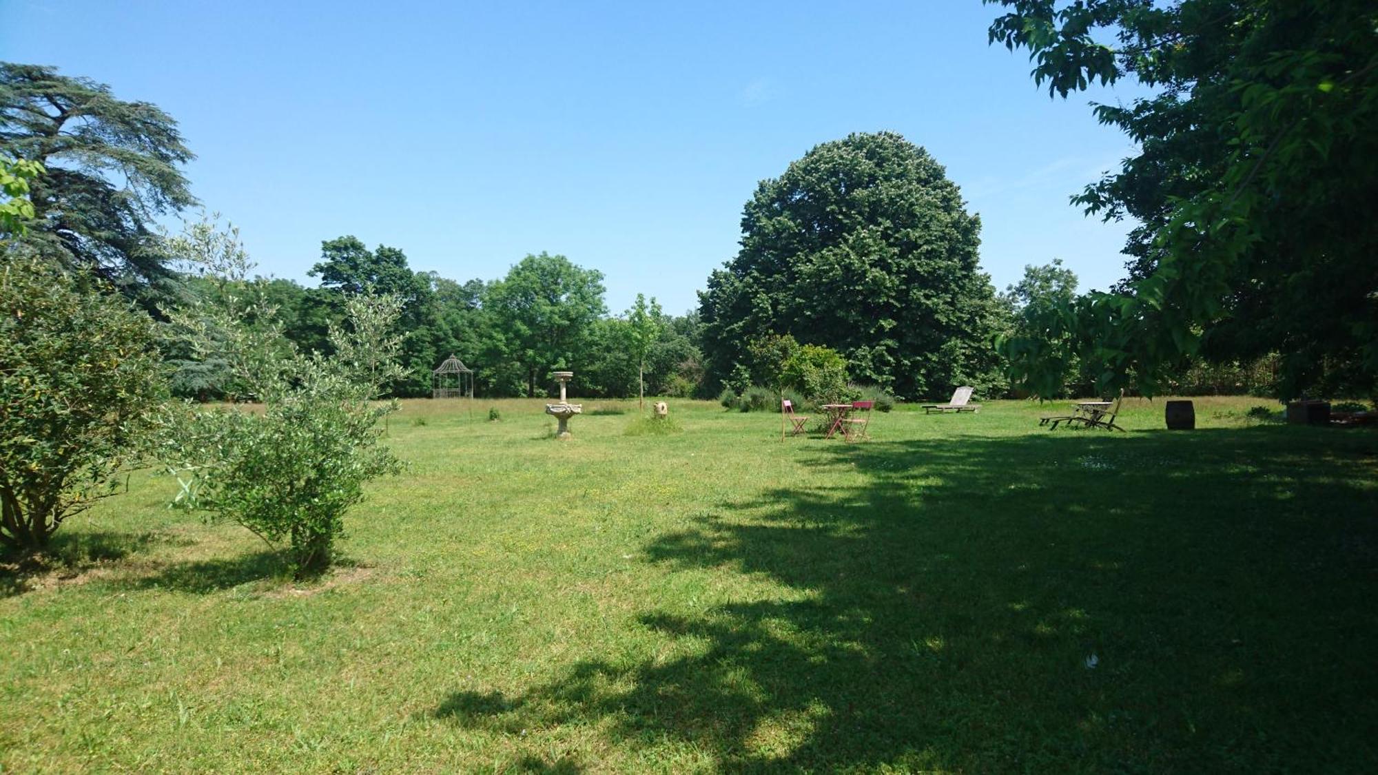 L'Ecrin De Vert Saint-Alban-du-Rhône 部屋 写真